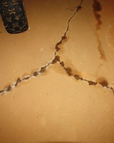 Fissure (dalle de béton)